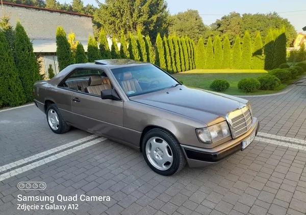 samochody osobowe Mercedes-Benz W124